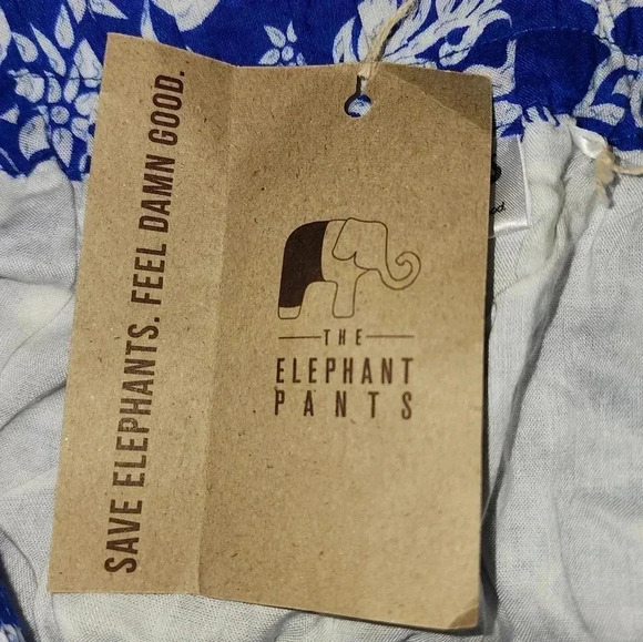 The Elephant Pants 🐘 size large - Picture 6 of 7